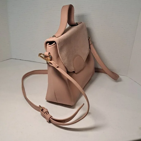 NWT Chic Pink Leather Crossbody Bag with Adjustable Strap By Moda Luxe - Picture 2 of 11